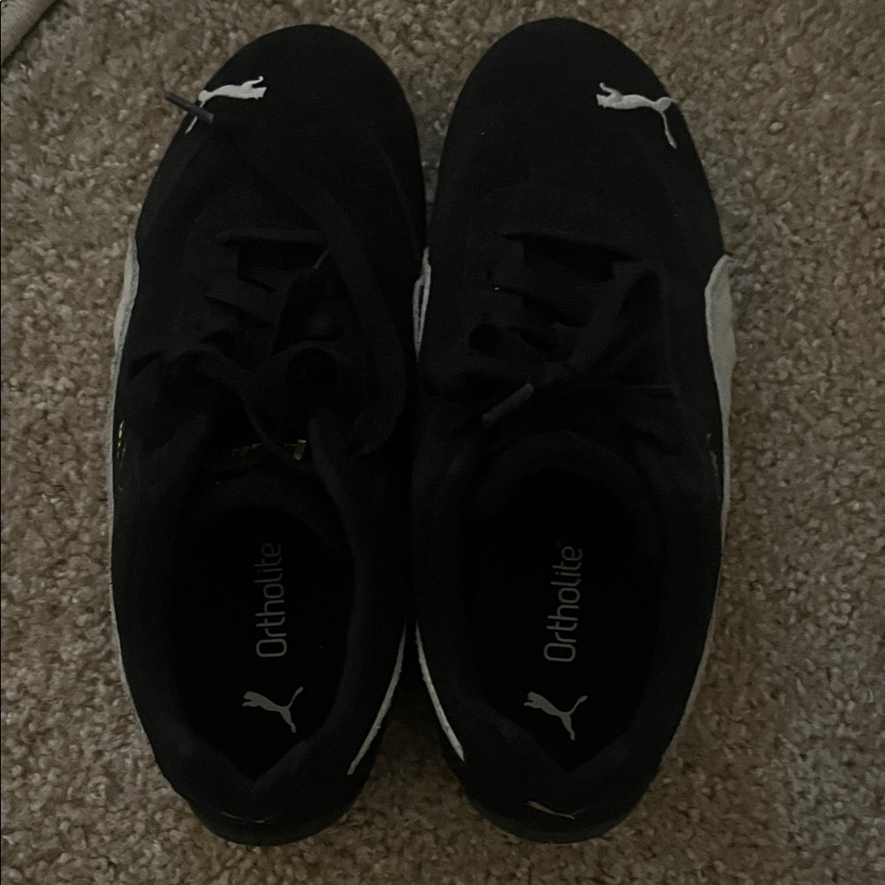 Puma Men's Black and White Sneakers
